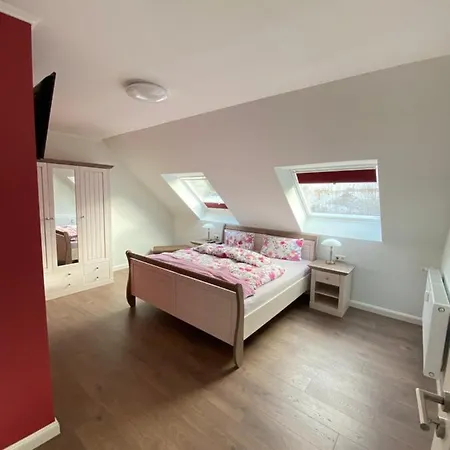 Dagmar 120qm 3 Schlafzimmer Wellness *